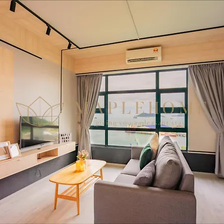 Jesselton Quay Premier Suites Kota Kinabalu Room photo