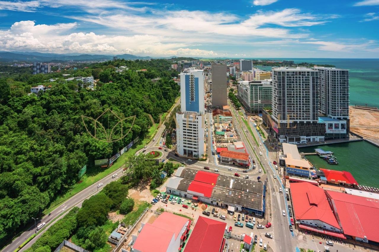 Jesselton Quay Premier *